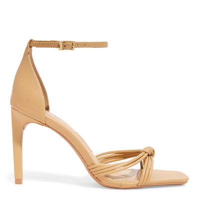 Sandalia Napa Soft Palha Bege Bico Quadrado Salto Alto Fino