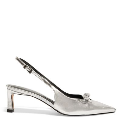 Scarpin Slingback Metalizado Prata Bico Fino