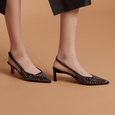 Scarpin Slingback Preto Camurça Pedraria