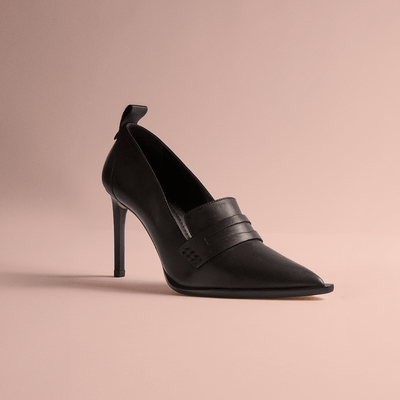 Scarpin Couro Nobre Soft Preto Salto Alto Fino