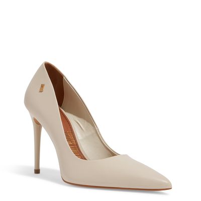 Scarpin Off White Couro Confort Salto Fino