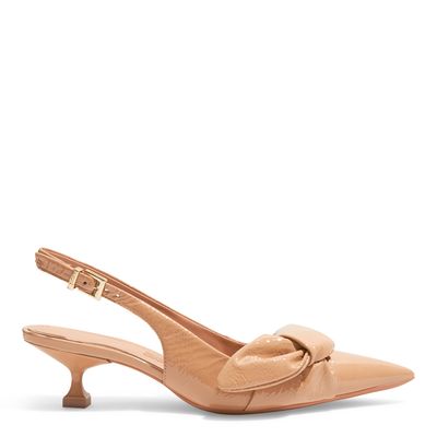 Scarpin Slingback Laço Couro Craquele Salto Baixo Bege