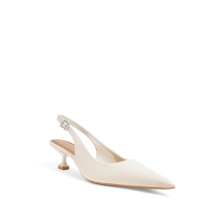 Scarpin Slingback Couro  Bico Fino Salto Baixo Creme