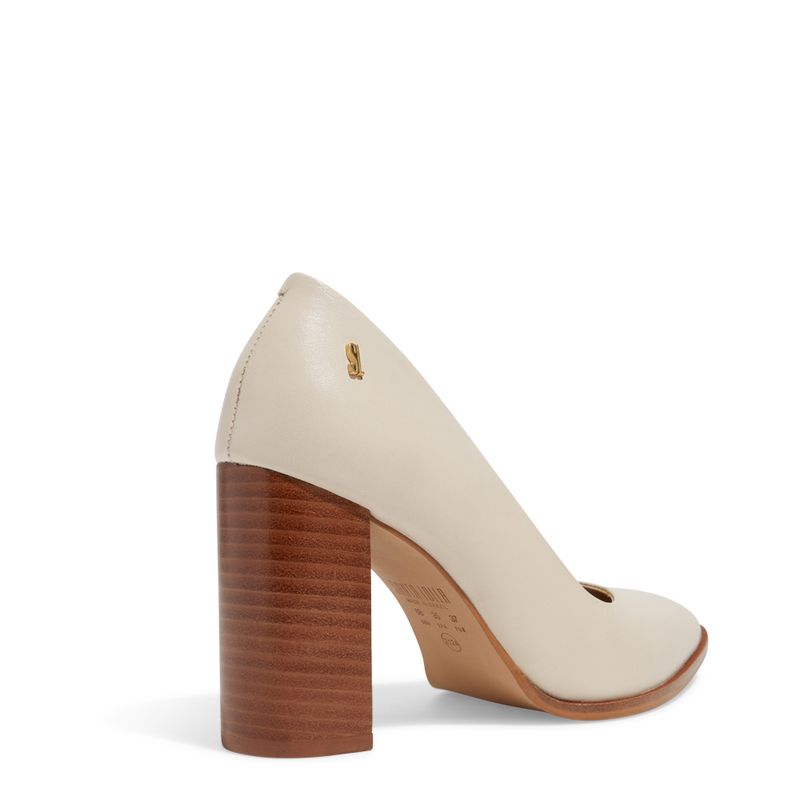 Scarpin Boneca Couro Nobre Salto Bloco Alto Off White Scarpin Boneca Couro Nobre Salto Bloco Alto Off White