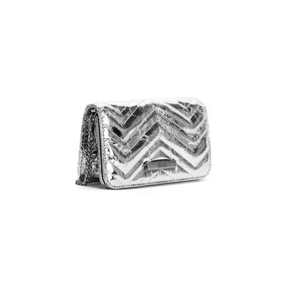 Bolsa Pequena Metalizada Crinkle Prata Alça Transversal