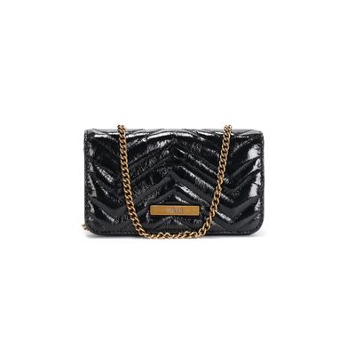 Bolsa Pequena Metalizada Crinkle Preta Alça Transversal