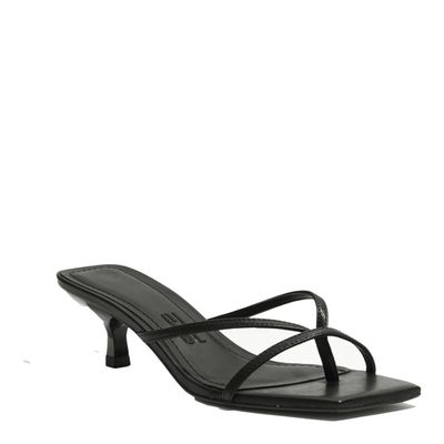 Mule Couro Pelica Salto Baixo Tiras Preto