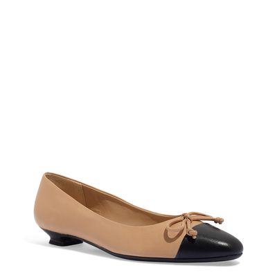 Sapatilha Couro Nobre Soft Bege E Preto