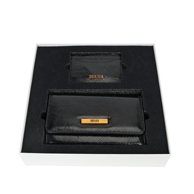 Kit Bolsa Carteira E Porta Cartão Cobra Metalizado Preto