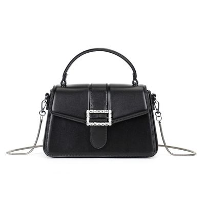 Bolsa Pequena Soft Preto Fivela Brilho
