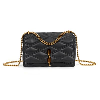 Bolsa Soft Preta Alça Corrente Transversal