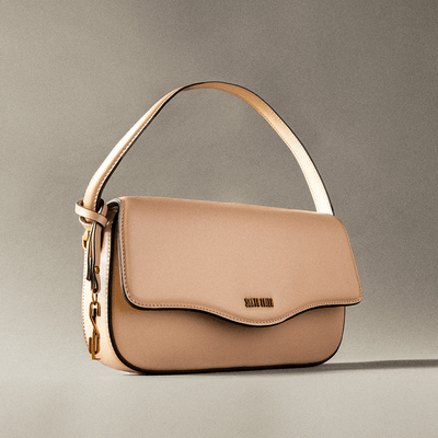Bolsa Baguete Bege Soft Alça Transversal