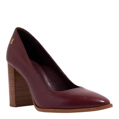Scarpin Couro Nobre Soft Vermelho Merlot Bico Fino