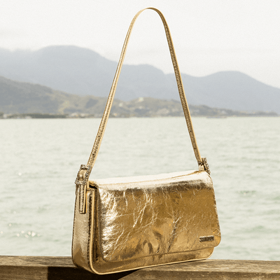 Bolsa Baguete Metalizada Dourada Alça De Ombro