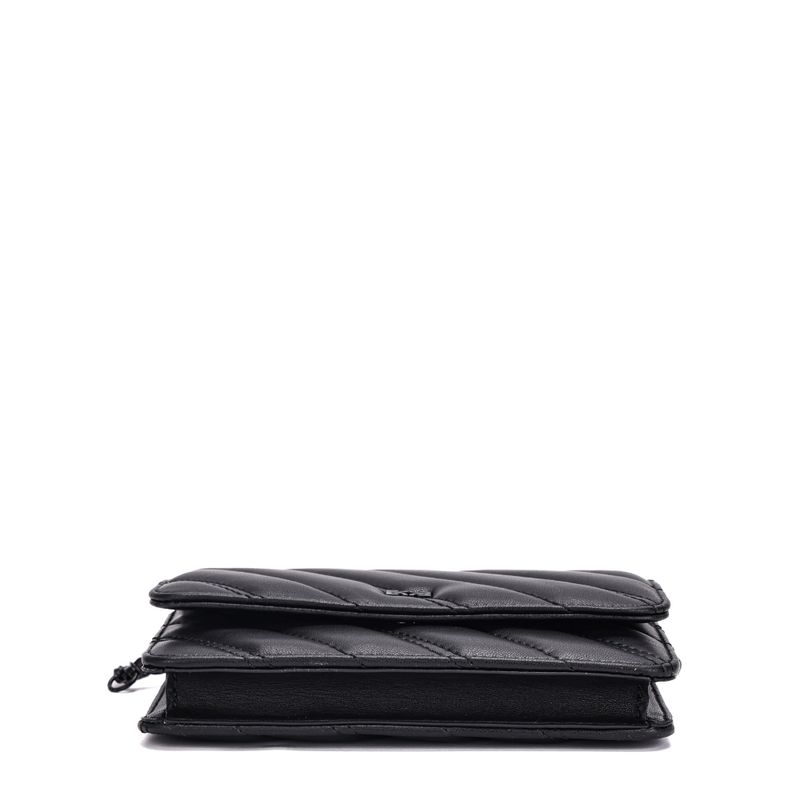 0076.5195.0038.0031_Bolsa_pequena_matelasse_transversal_preta_5