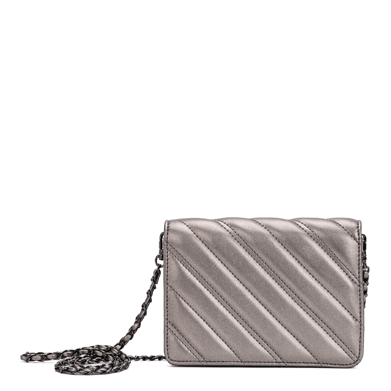0076.5195.0038.0A02_Bolsa_pequena_matelassê_transversal_prata_3.png