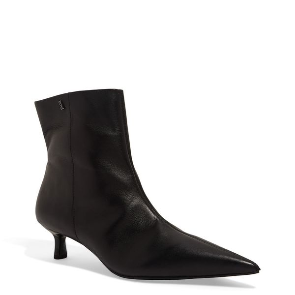 Bota Couro Nobre Soft Preto Cano Curto Bico Fino