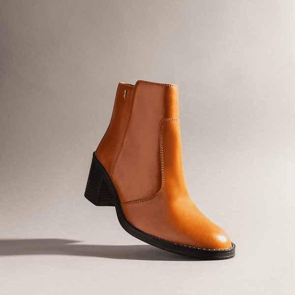 Bota Napa Confort Salto Baixo Caramelo