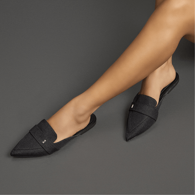 Mule Mocassim Linho Copacabana Preto Bico Fino