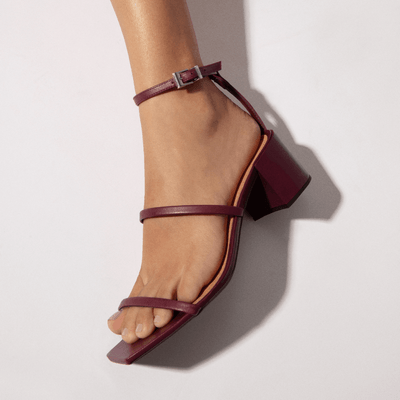 Sandália Couro Confort  Salto Bloco Médio Bordô