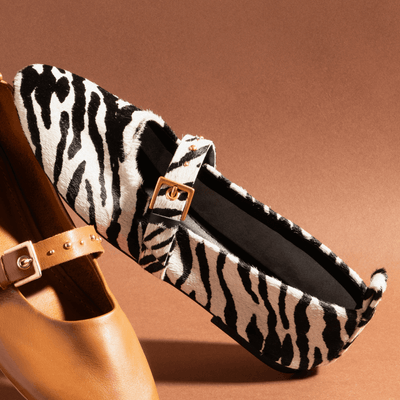 Sapatilha Couro Animal Print Estampa Zebra  Bico Redondo