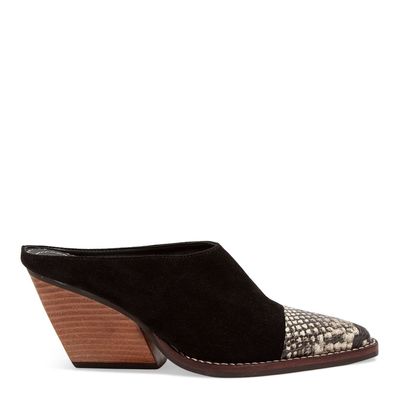 Mule Couro Camurça Preto Bico Fino