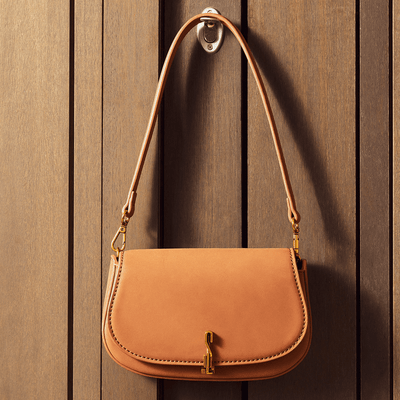 Bolsa Baguete Camurça Marrom Alça De Ombro