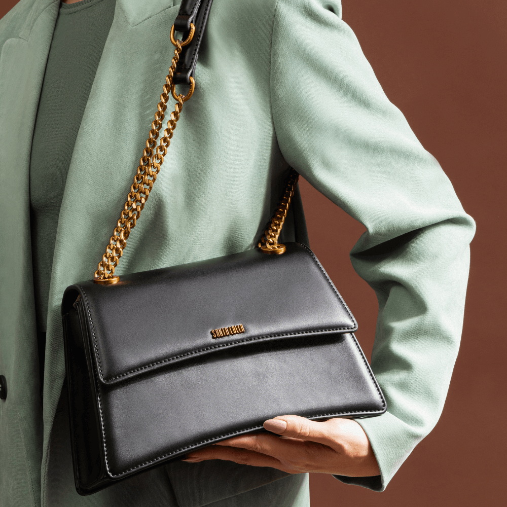 Bolsa Soft Preta Alça De Ombro - Santa Lolla