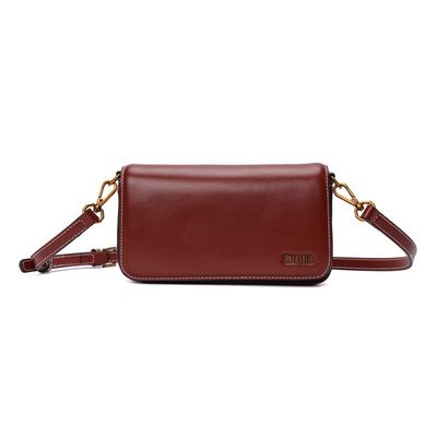 BOLSA PEQUENA SOFT MARROM ALÇA TRANSVERSAL