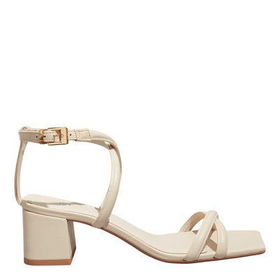 Sandália Couro Pelica Soft Off White Salto Grosso