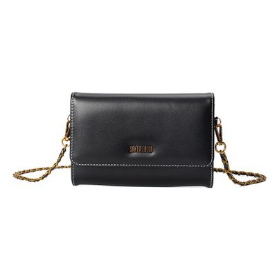 Bolsa Carteira Soft Preta Alça Transversal Corrente