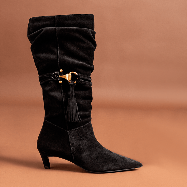 Bota Couro Camurça Preto Bico Fino Cano Longo
