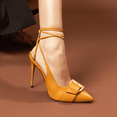 Scarpin Amarração Couro Pelica Soft Bico Fino Caramelo