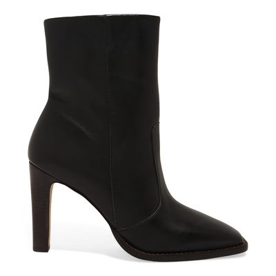Bota Couro Nobre Soft Preto Cano Curto Salto Alto