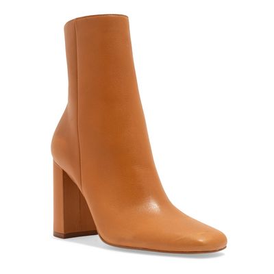 Bota Couro Nobre Soft Caramelo Bico Fino Salto Grosso