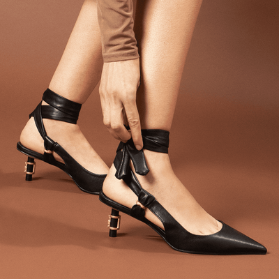 Scarpin Amarração Napa Soft Preto Salto Médio