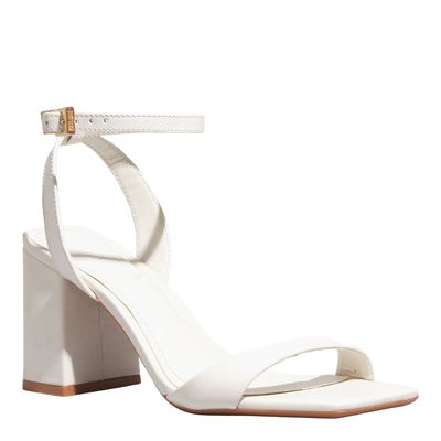 Sandália Couro Nobre Soft Off White Salto Alto Grosso