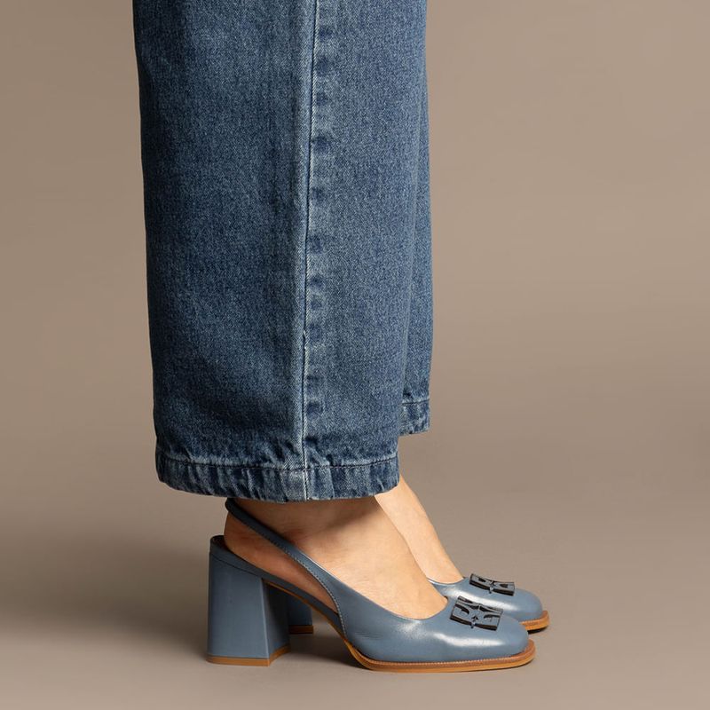 0088.0006.0136.0A08_scarpin_slingback_azul_2-2.jpg